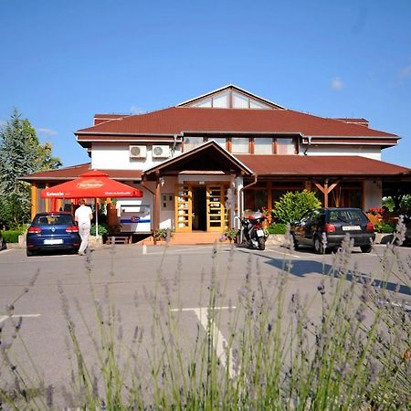 Plitvicka Vrela Hotel Grabovac  Ngoại thất bức ảnh