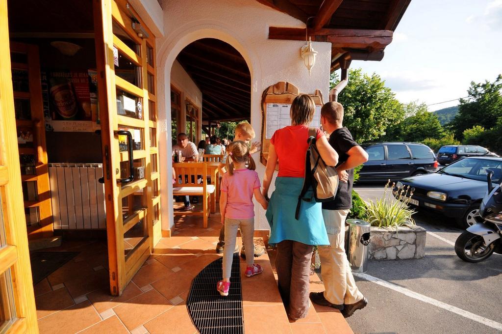 Plitvicka Vrela Hotel Grabovac  Ngoại thất bức ảnh