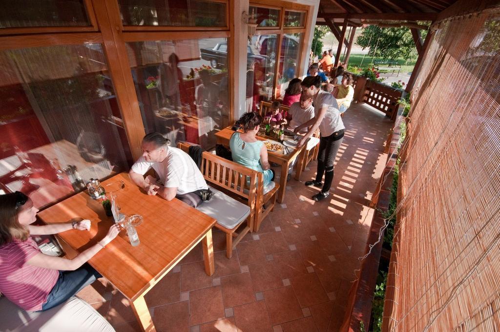 Plitvicka Vrela Hotel Grabovac  Ngoại thất bức ảnh